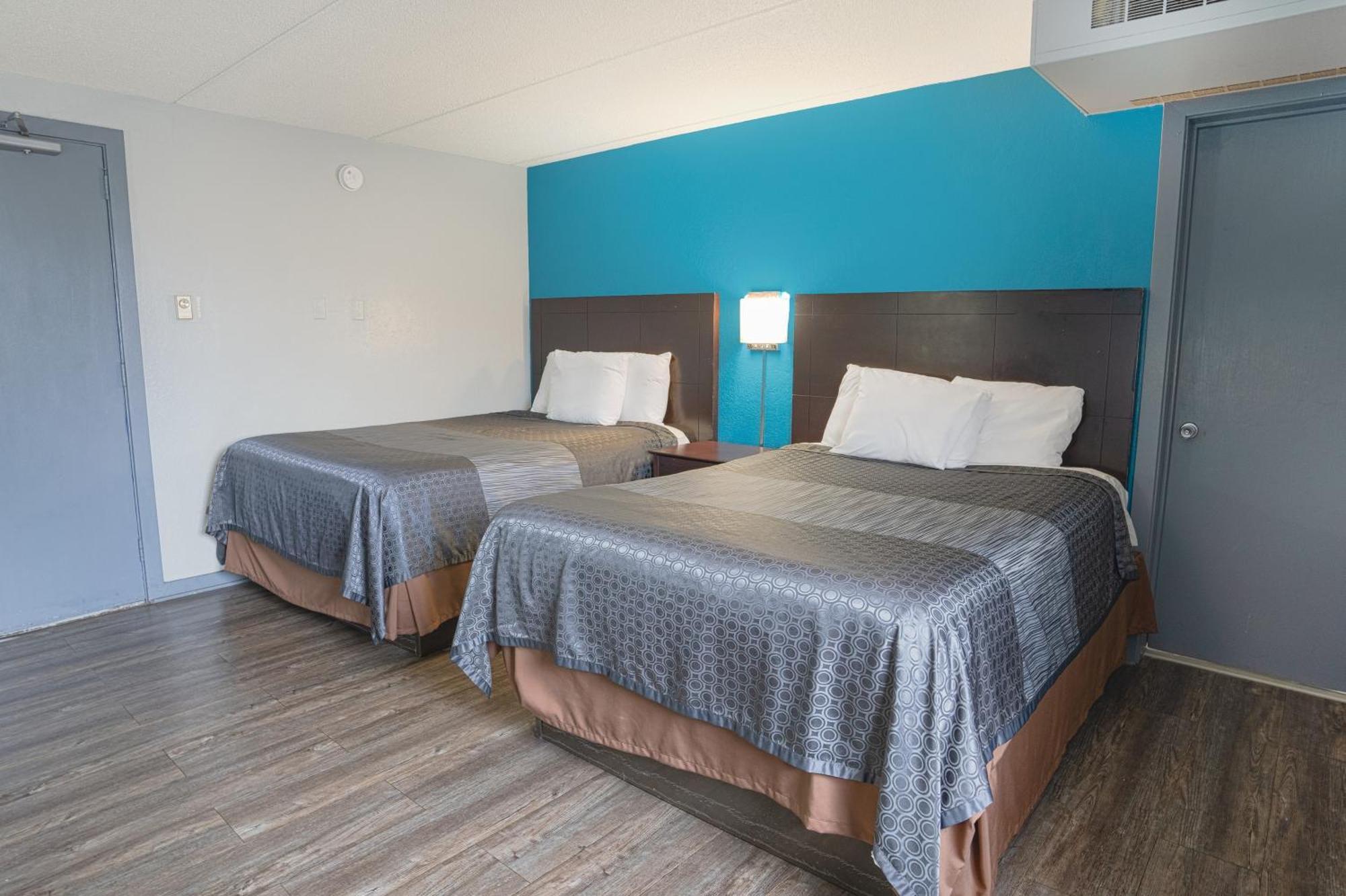 Executive Inn By Belvilla Owatonna Hwy 35 Esterno foto